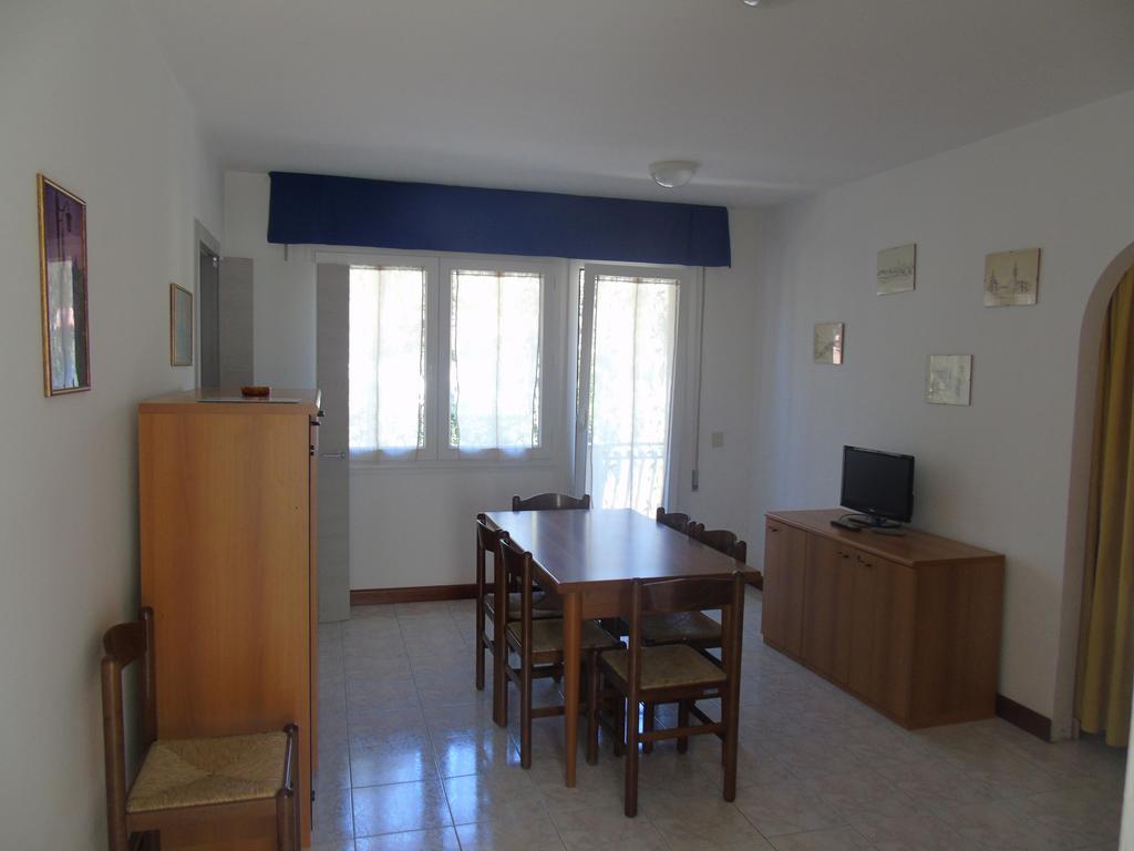 Villa Valeria Lignano Sabbiadoro Bilik gambar