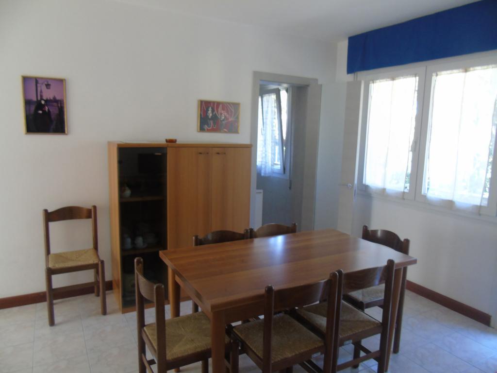 Villa Valeria Lignano Sabbiadoro Bilik gambar
